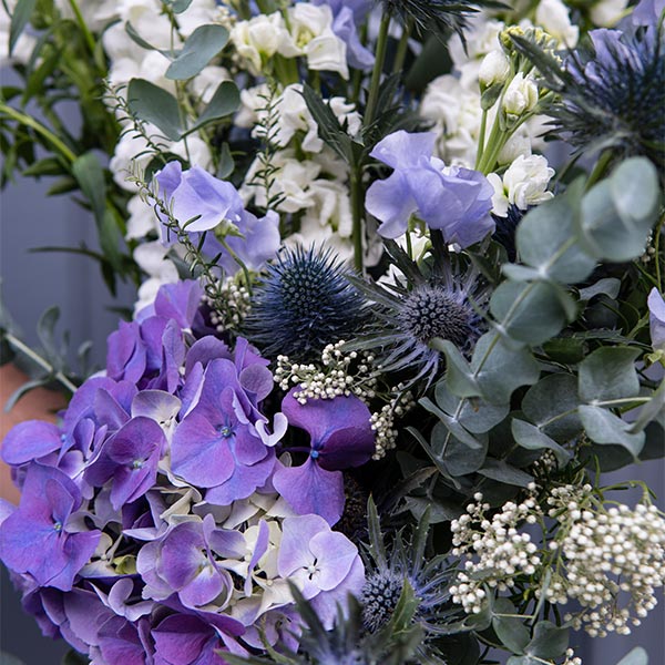 bouquet destructure violet
